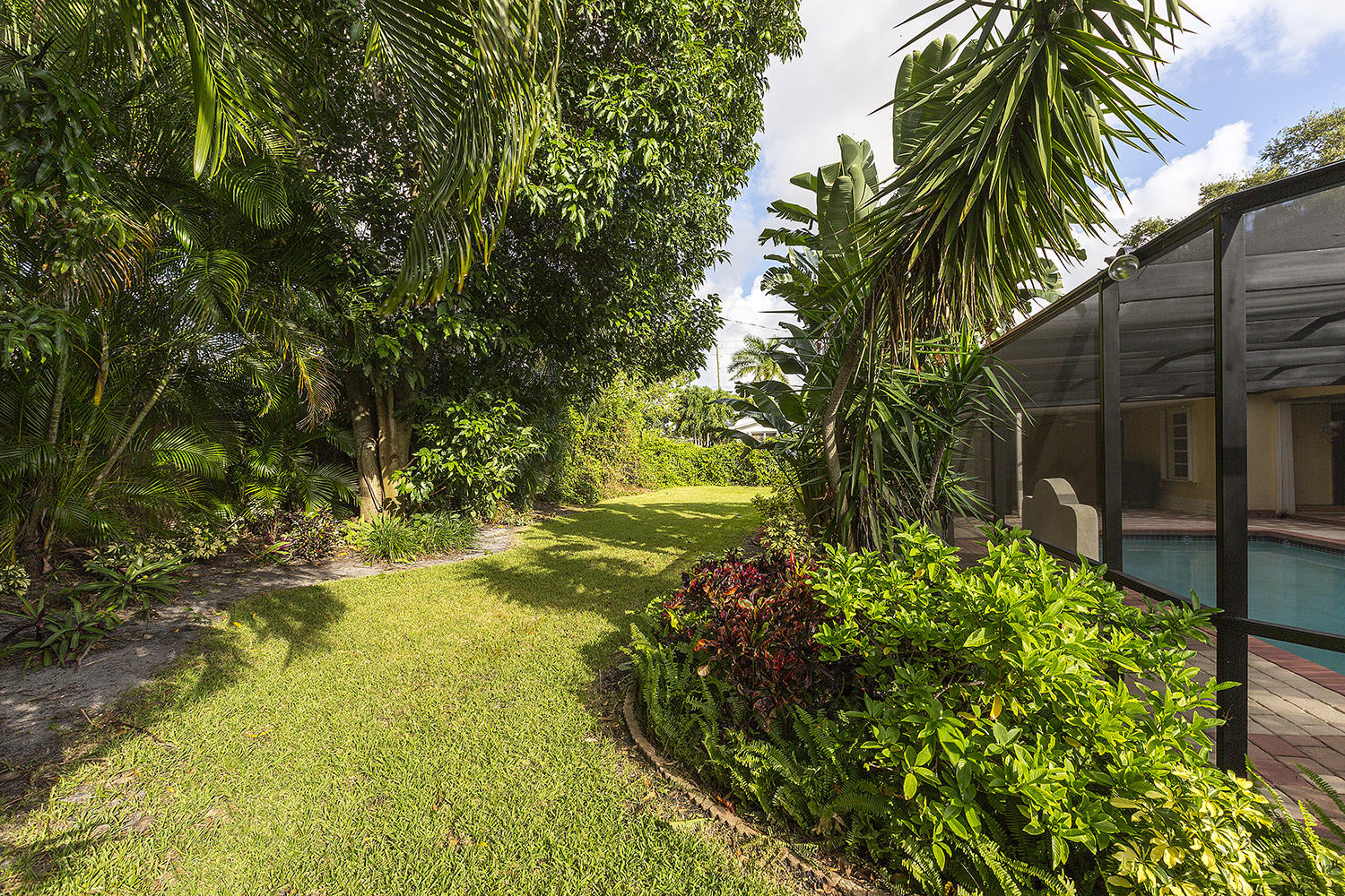 3991 Northwest 4th Avenue Boca Raton, FL 33431 - Photo 37 of 39 31_Backyard_1