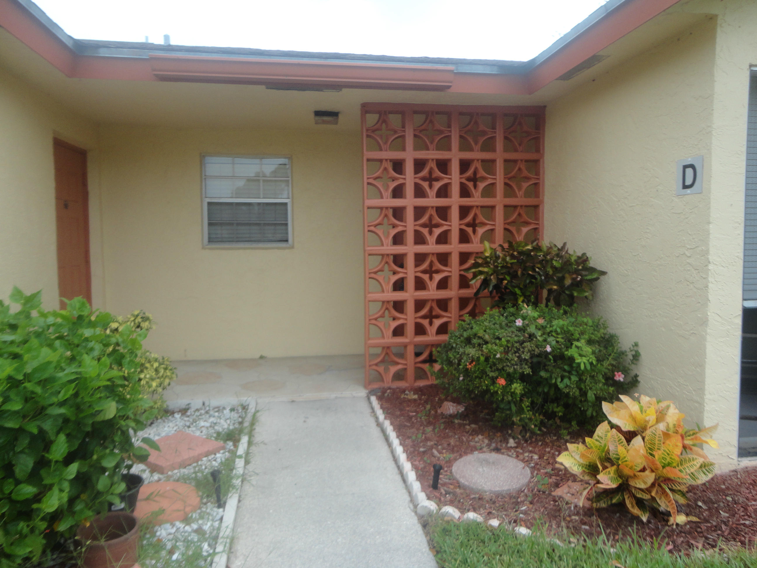 14235 Nesting Way, Unit D Delray Beach, FL 33484 - Photo 3 of 13 DSC02027