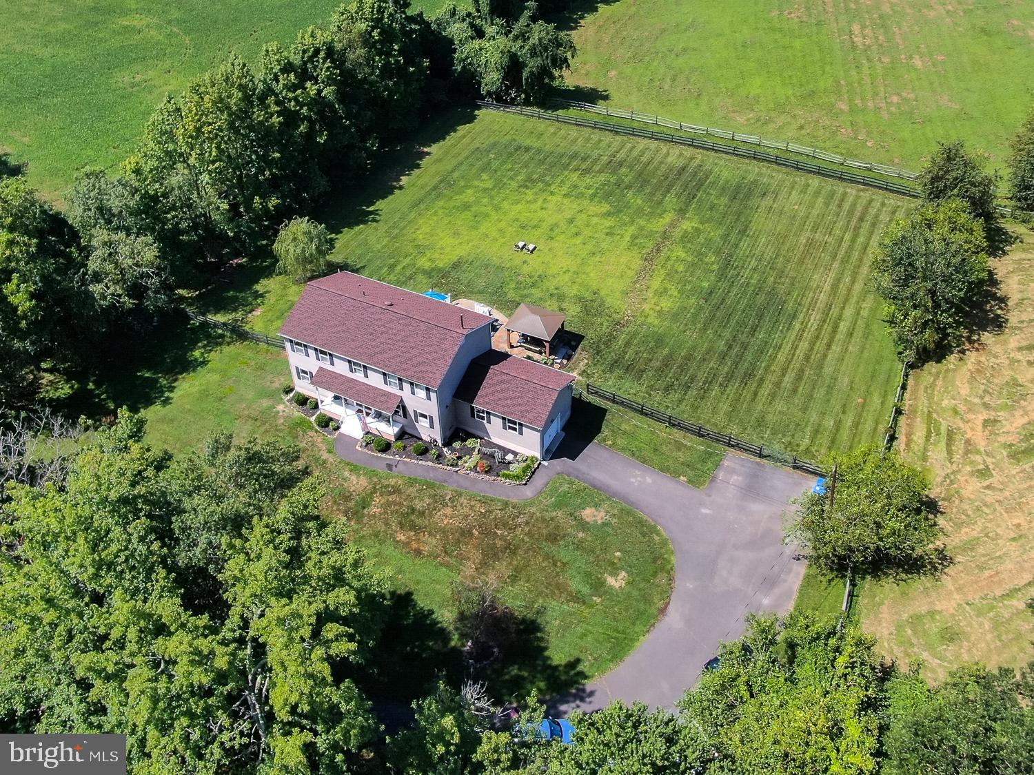 157 Folwell Station Road Columbus, NJ 08022 - Photo 4 of 39