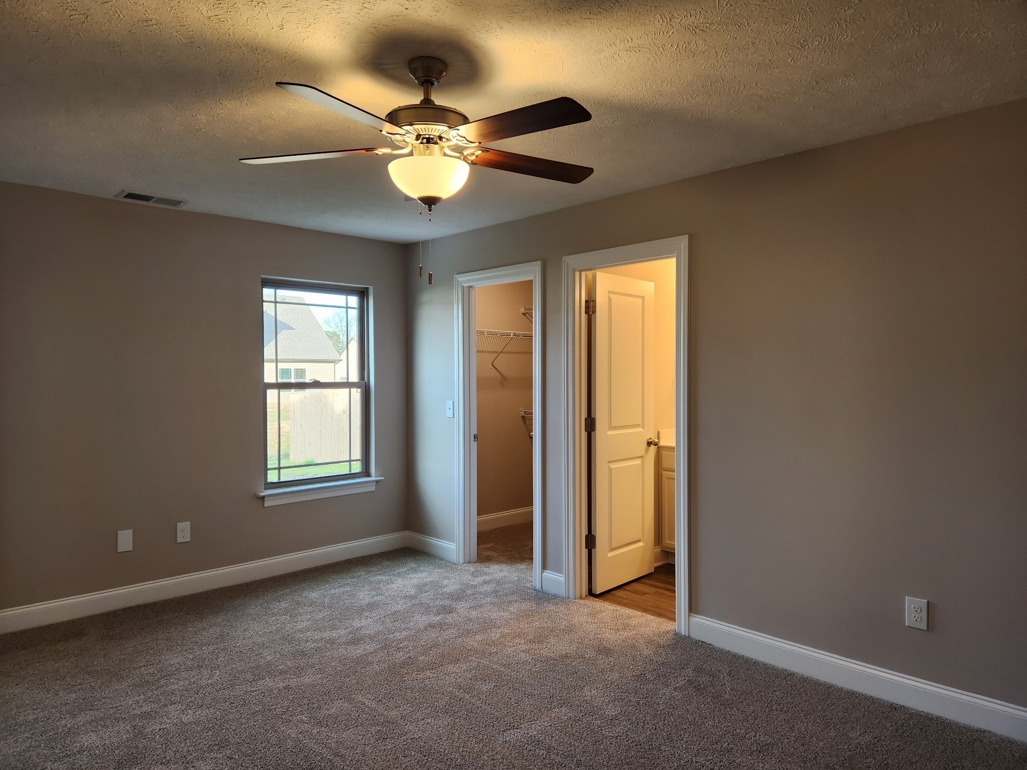 2112 Red Barn Road Christiana, TN 37037 - Photo 21 of 67 Owner's Suite is on the Main Level and has large Walk-in Closet. Picture of Similar House.