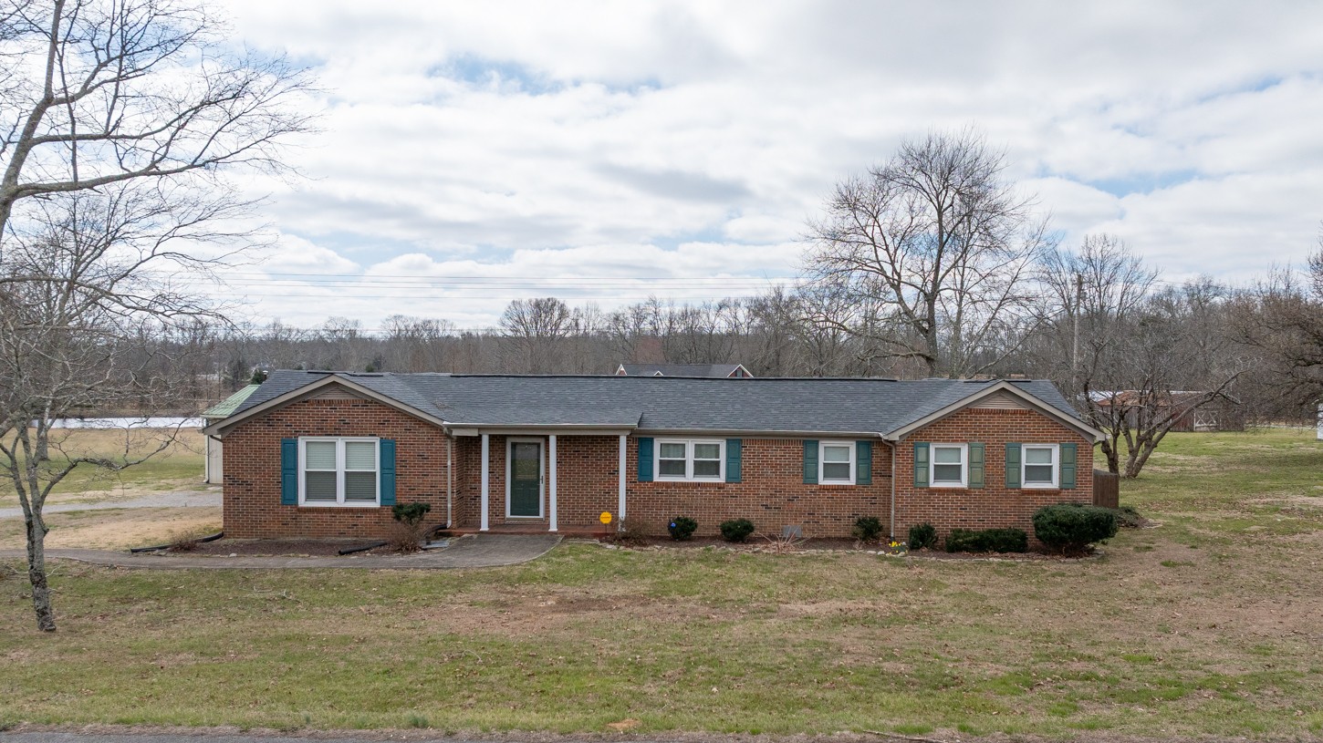 143 East Prospect Road Fayetteville, TN 37334 - Photo 2 of 41