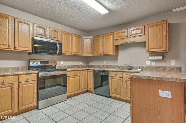 $210,000 | 2518 Plymouth Road, Unit 45, Johnson City, TN 37601