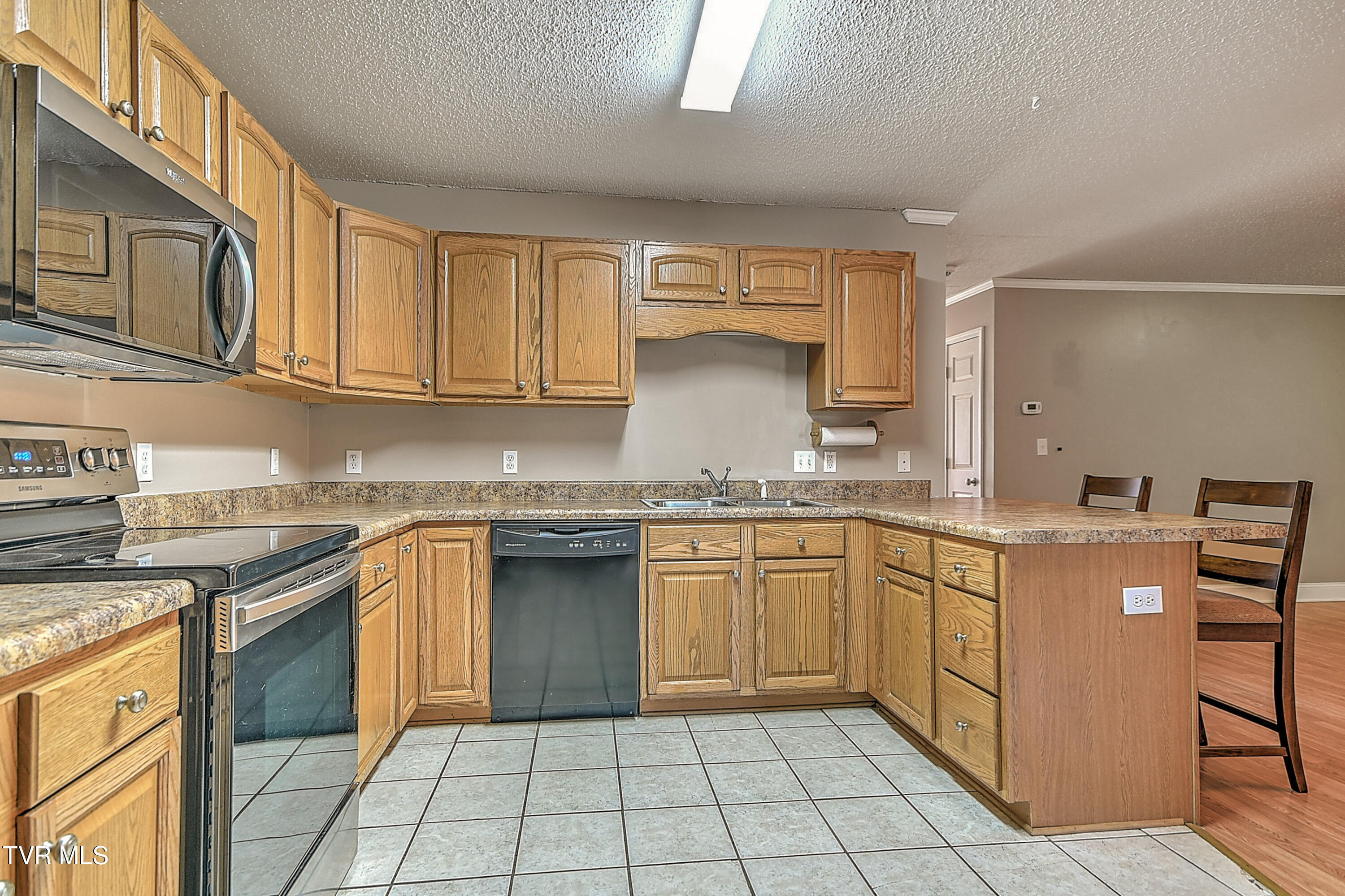 2518 Plymouth Road, Unit 45 Johnson City, TN 37601 - Photo 16 of 25 2518 Plymouth TH-18