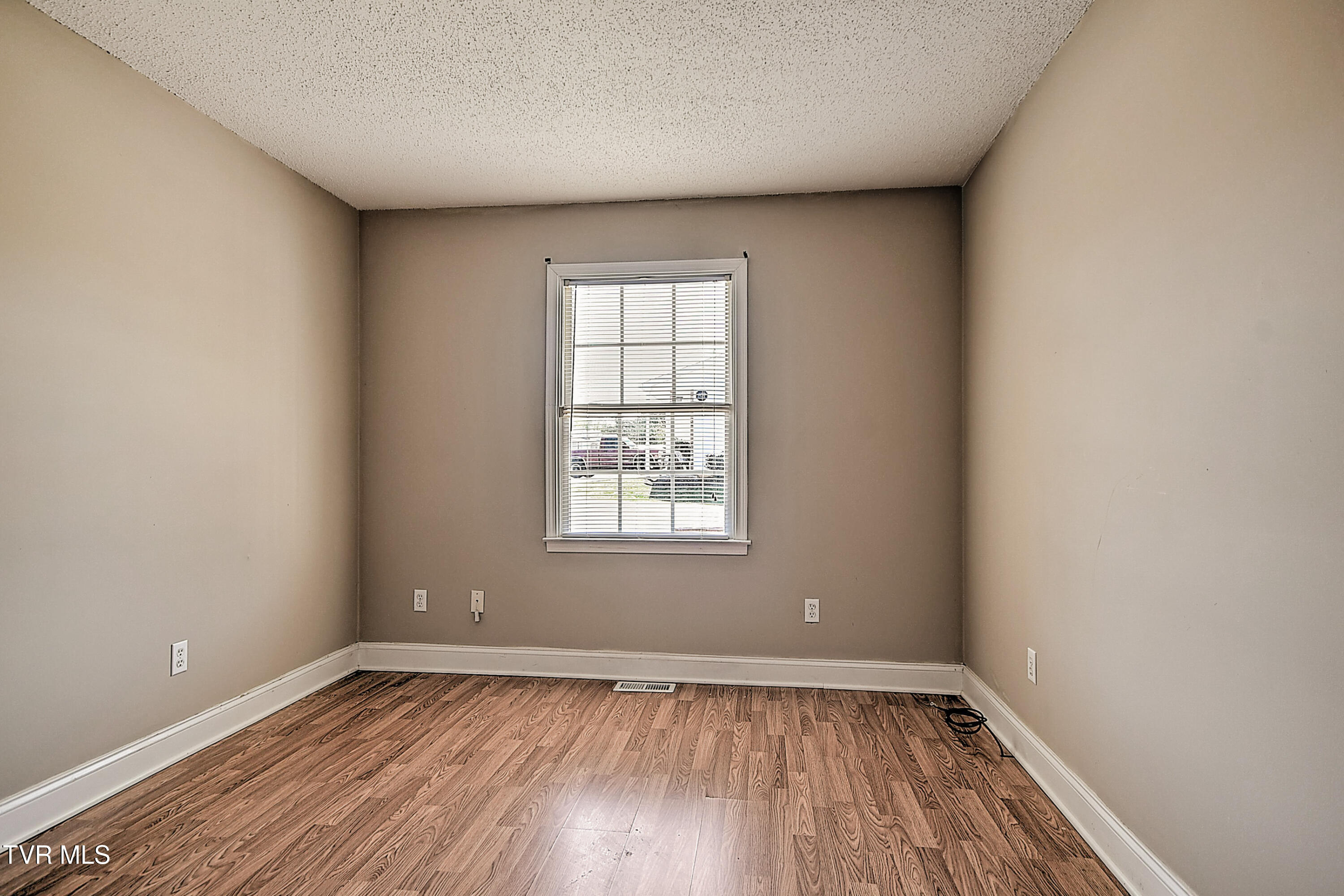 2518 Plymouth Road, Unit 45 Johnson City, TN 37601 - Photo 5 of 25 2518 Plymouth TH-5