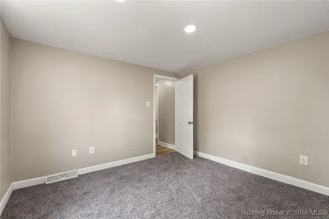 $279,500 | 310 Mechanic Street, Jeffersonville, IN 47130