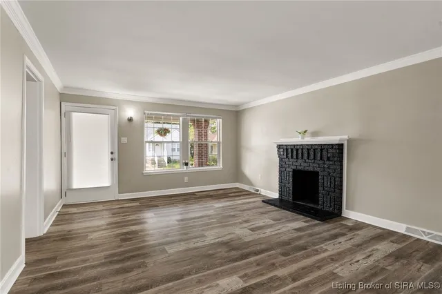 $279,500 | 310 Mechanic Street, Jeffersonville, IN 47130