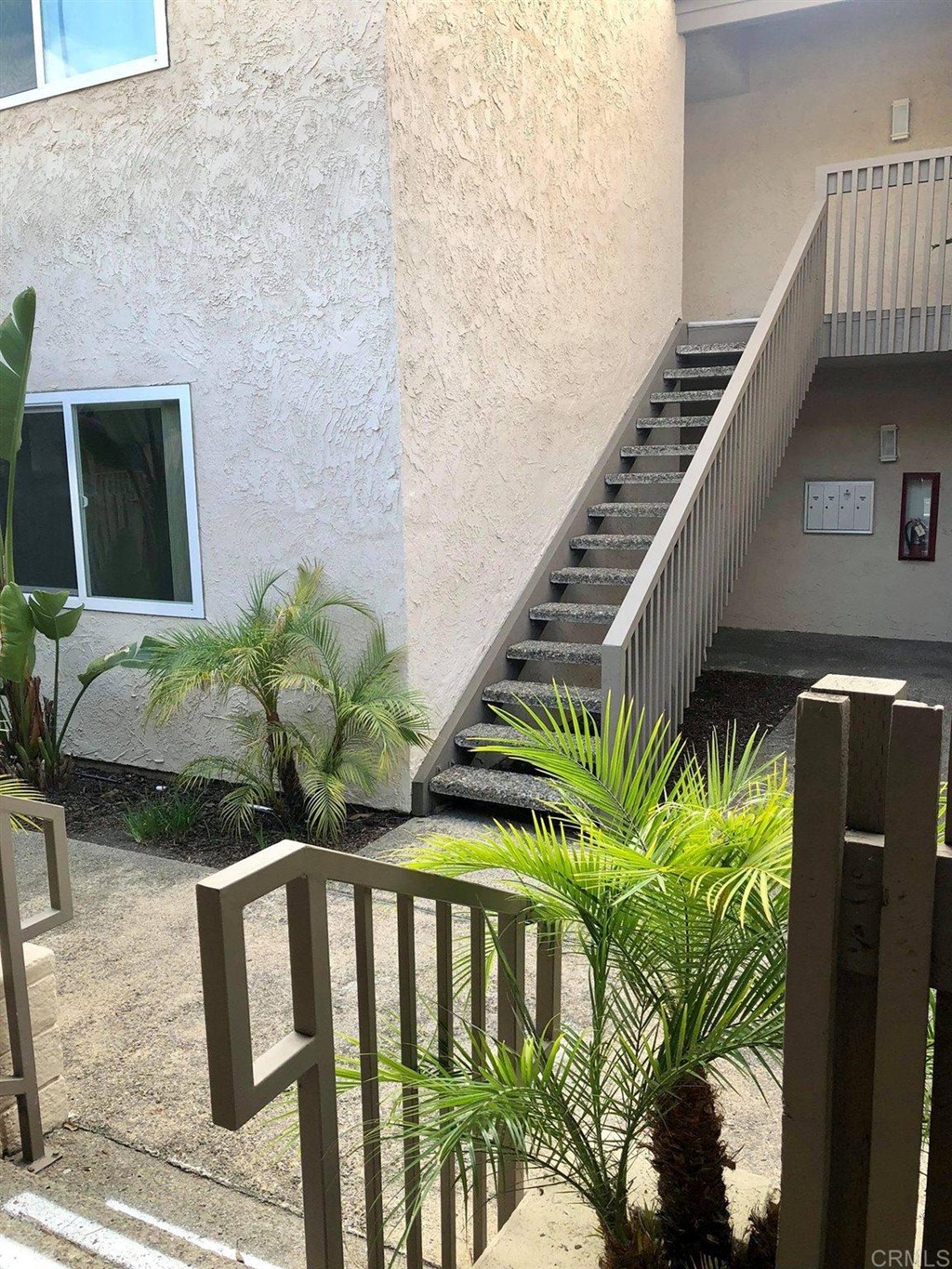 8544 Via Mallorca, Unit B La Jolla, CA 92037 - Photo 4 of 15