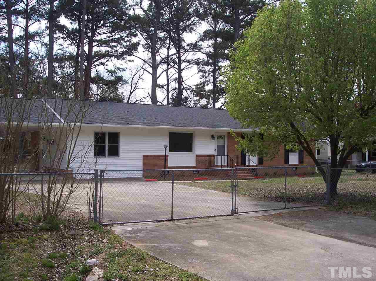 93 Biz Road Selma, NC 27576 - Photo 2 of 18 Gallery Image 2