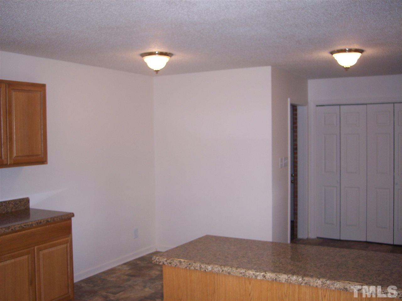 93 Biz Road Selma, NC 27576 - Photo 11 of 18 Gallery Image 11