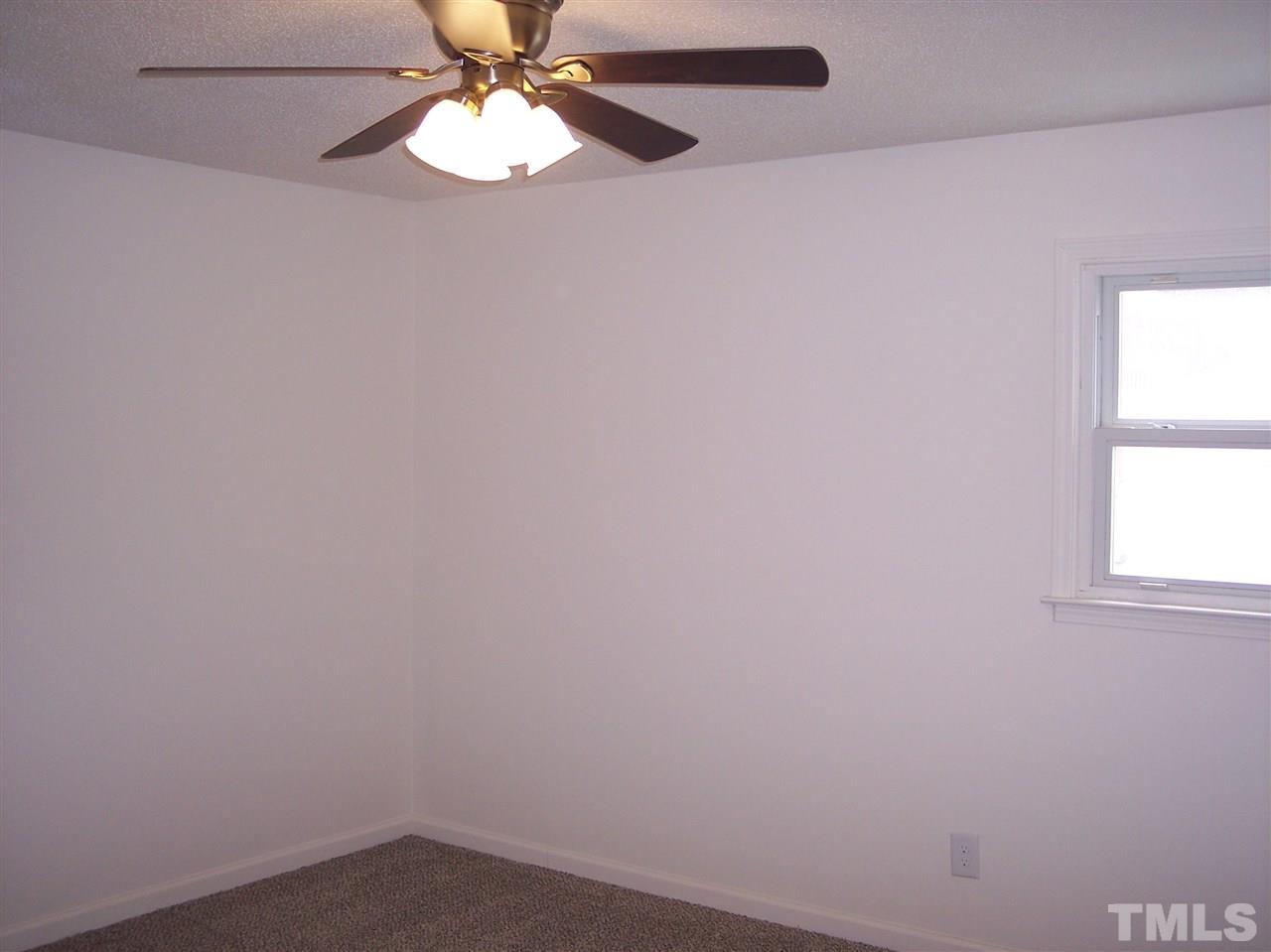 93 Biz Road Selma, NC 27576 - Photo 14 of 18 Gallery Image 14