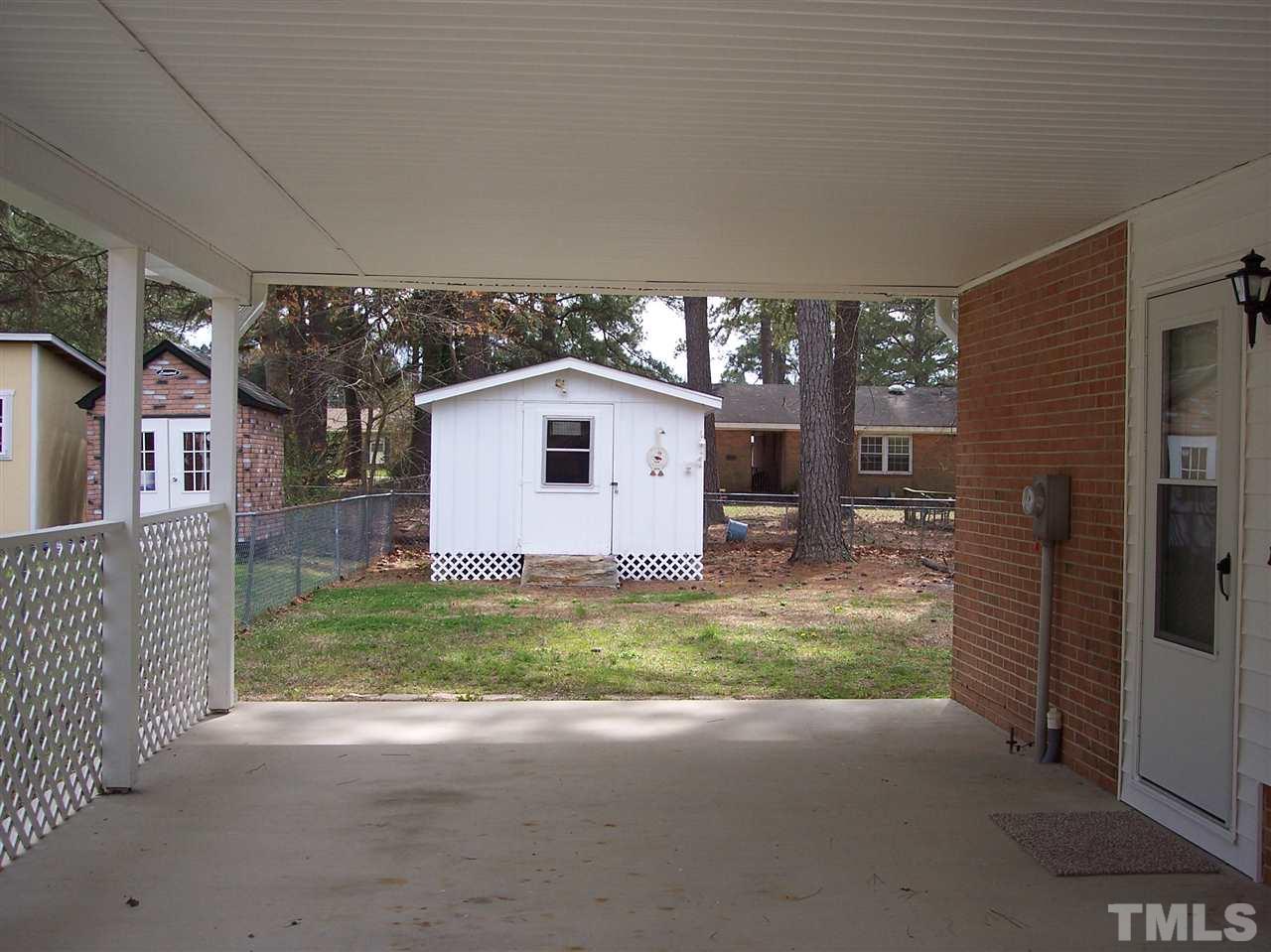 93 Biz Road Selma, NC 27576 - Photo 4 of 18 Gallery Image 4