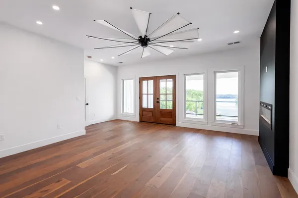 $1,200,000 | 154 Caribe Royale Pointe, Savannah, TN 38372