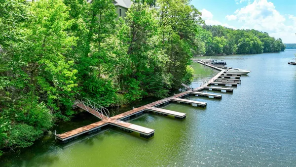 $1,200,000 | 154 Caribe Royale Pointe, Savannah, TN 38372