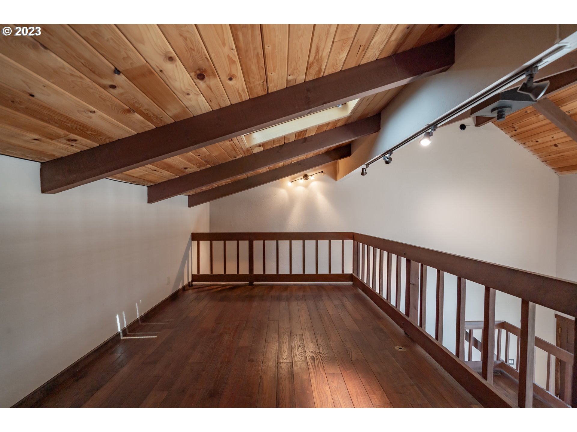 1310 River Road, Unit 12 Longview, WA 98632 - Photo 14 of 30 Loft