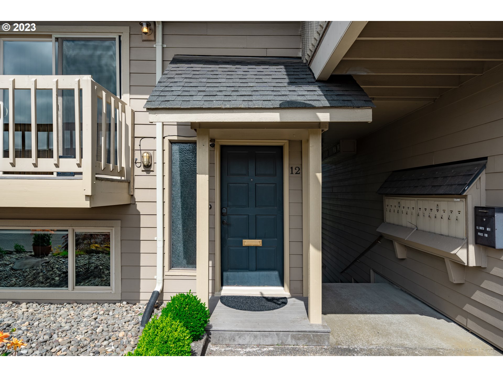 1310 River Road, Unit 12 Longview, WA 98632 - Photo 2 of 30 Gallery Image 2