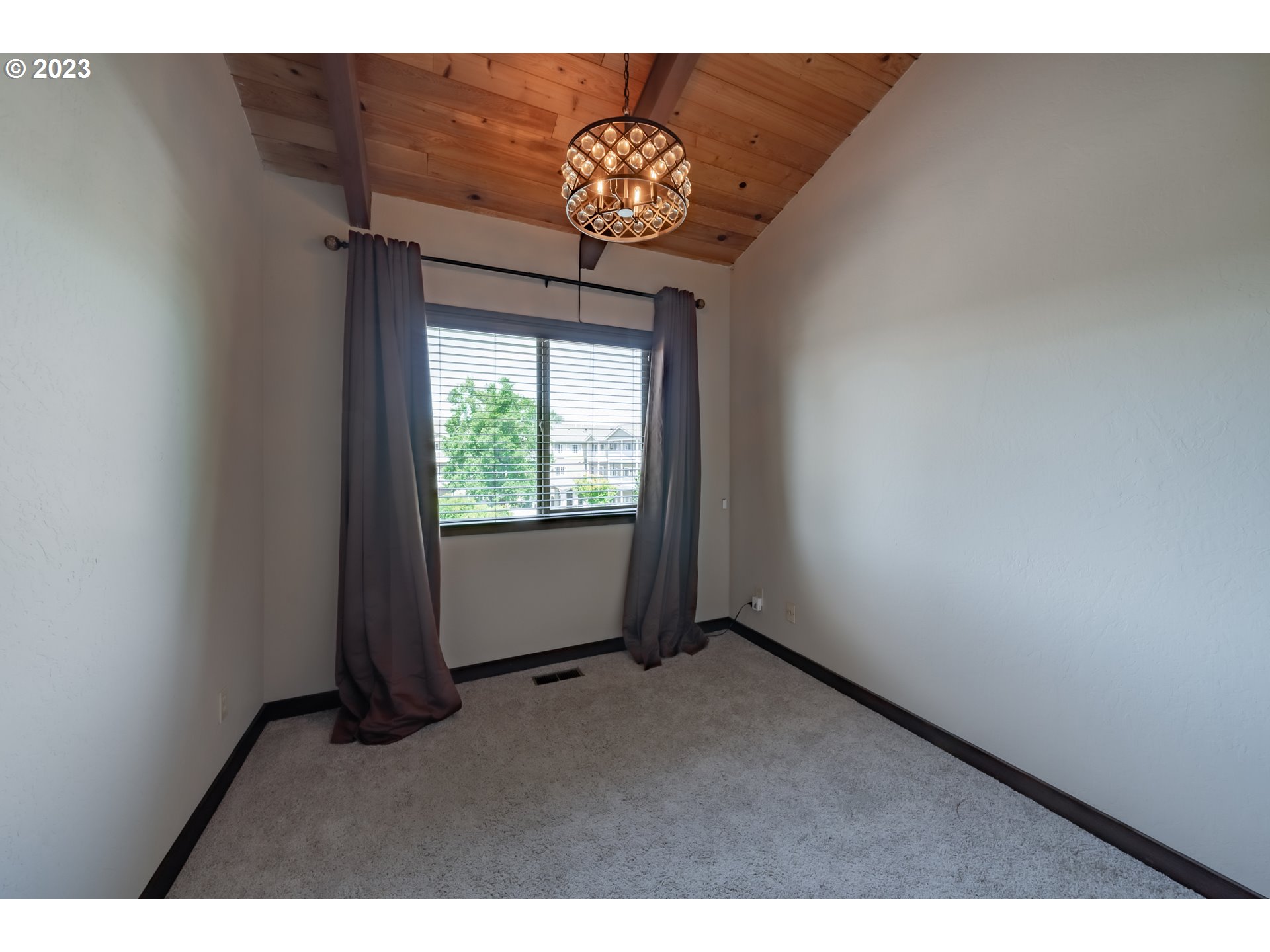 1310 River Road, Unit 12 Longview, WA 98632 - Photo 21 of 30 Bedroom