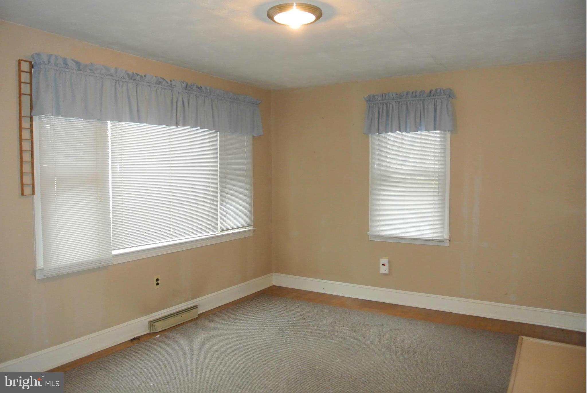 479 Welltown Road Winchester, VA 22603 - Photo 6 of 15 Living Room