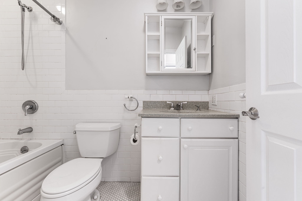 30 Main Street, Unit 12 Boston, MA 02129 - Photo 14 of 19