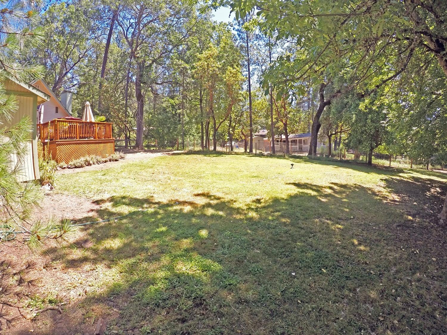 765 Old Ferry Road Shady Cove, OR 97539 - Photo 27 of 32 Large fenced in yard!