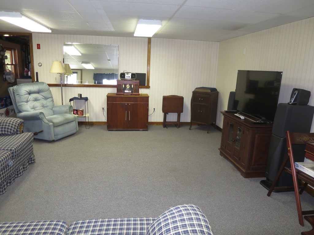 758 N Road Westfield, MA 01085 - Photo 21 of 30