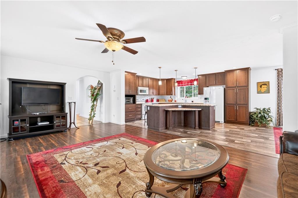 100 Linden Monongahela, PA 15063 - Photo 11 of 41 Absolutely Gorgeous & Clean as a Whistle!