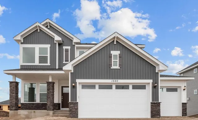 $574,900 | 1520 Philipp Way, Shakopee, MN 55379