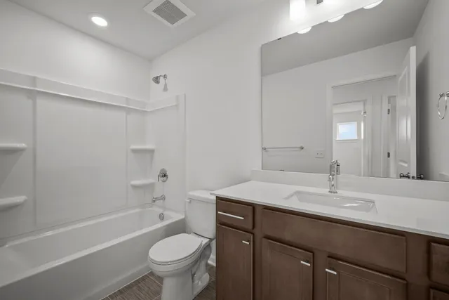 $574,900 | 1520 Philipp Way, Shakopee, MN 55379