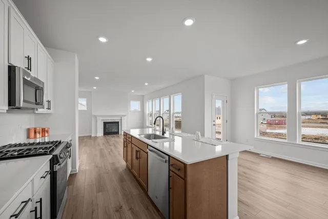 $574,900 | 1520 Philipp Way, Shakopee, MN 55379