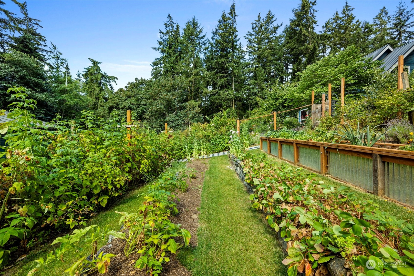 84 East Morris Road Coupeville, WA 98239 - Photo 13 of 37 Gallery Image 13