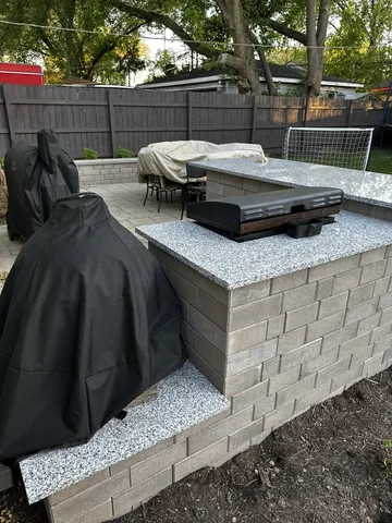 $300,000 | 46 North Ridgemoor Avenue, Mundelein, IL 60060