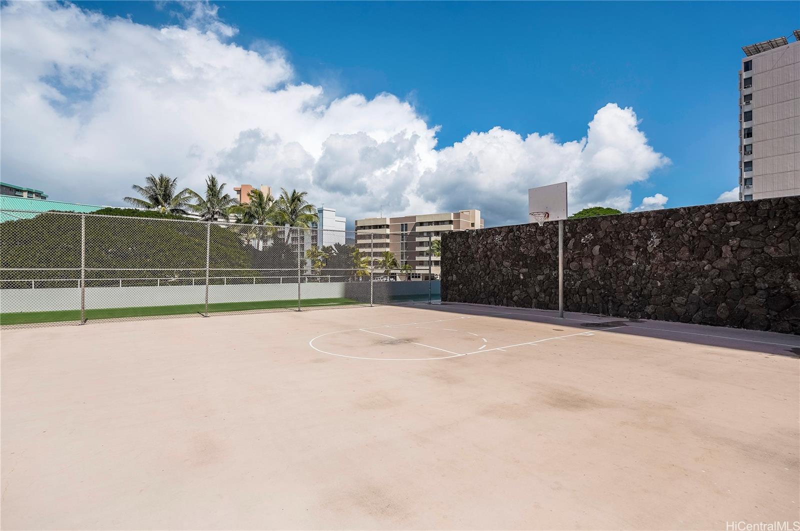 2888 Ala Ilima Street, Unit 1901 Honolulu, HI 96818 - Photo 13 of 14 a view of a garden