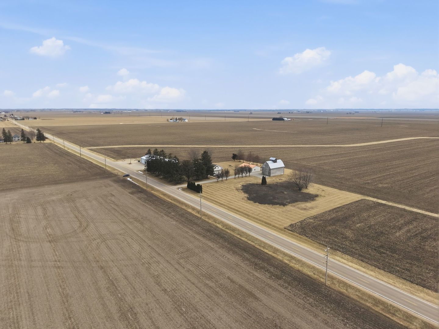 2547 Reynolds Road Ashton, IL 61006 - Photo 54 of 64 a view of ocean view with beach