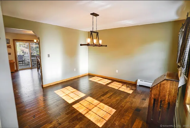 $425,000 | 15 Ryler Court, Thompson, CT 06255