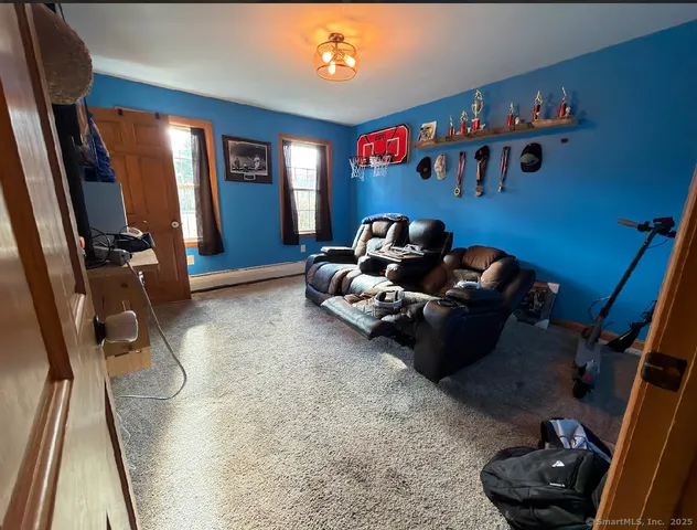 $425,000 | 15 Ryler Court, Thompson, CT 06255