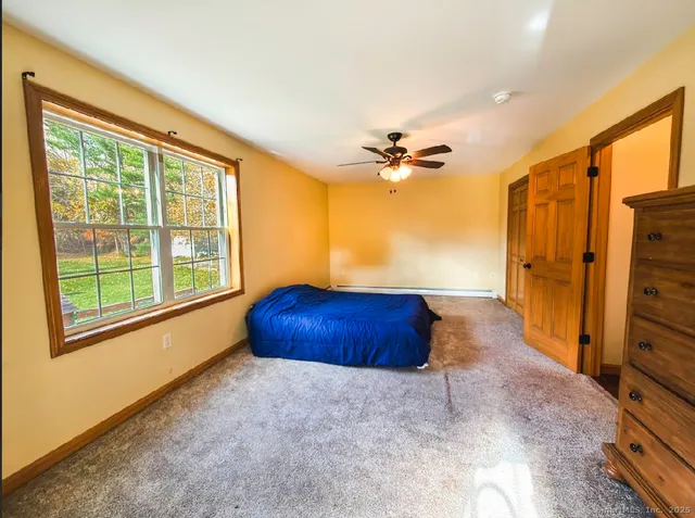 $425,000 | 15 Ryler Court, Thompson, CT 06255