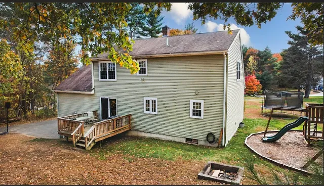 $425,000 | 15 Ryler Court, Thompson, CT 06255