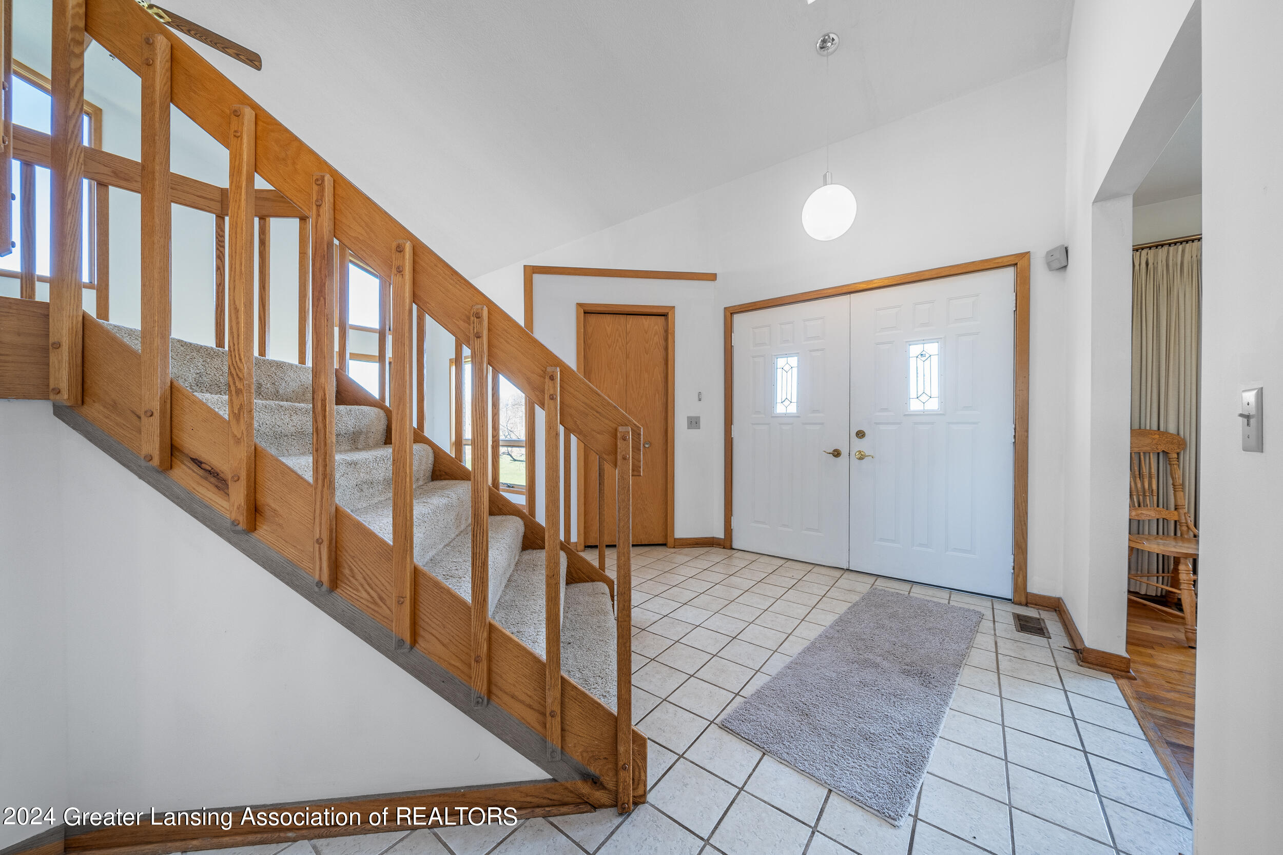 1261 Gidner Road Charlotte, MI 48813 - Photo 13 of 45 Entry Foyer