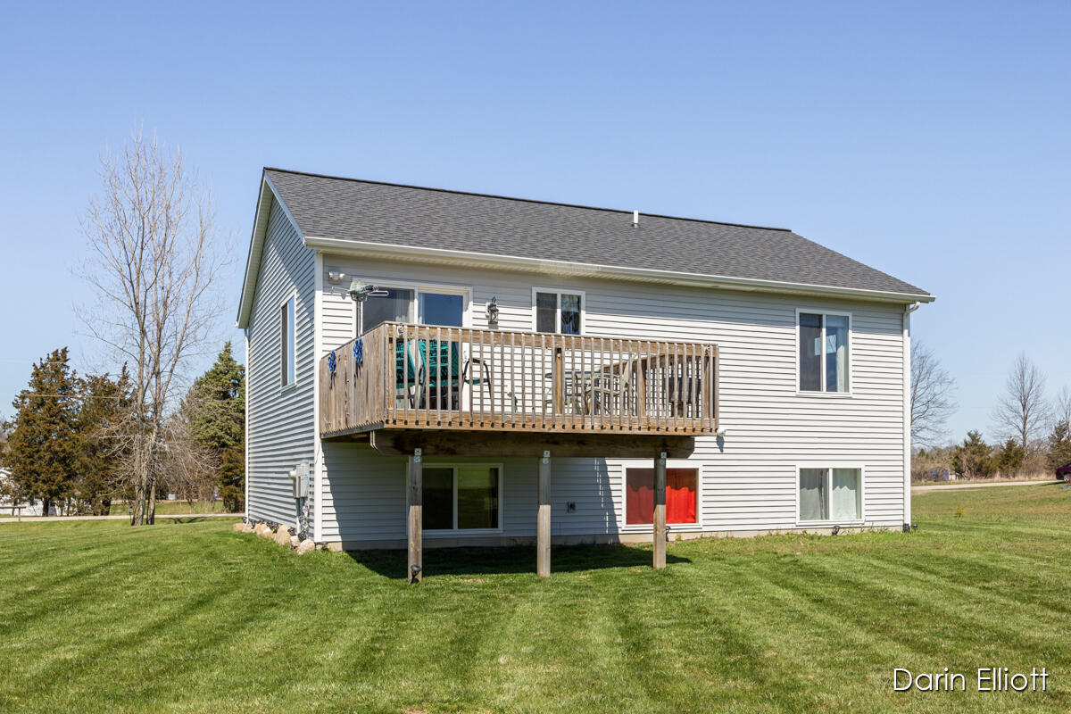 11555 Hawks Landing Road Lowell, MI 49331 - Photo 42 of 61 IMG_1035