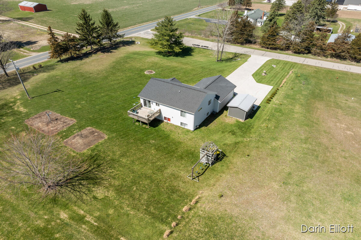 11555 Hawks Landing Road Lowell, MI 49331 - Photo 5 of 61 IMG_1045