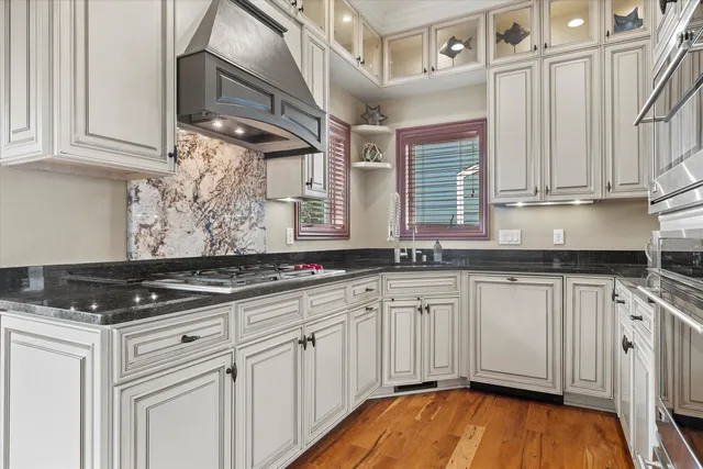 $1,375,000 | W332N6211 County Rd C, Merton, WI 53058