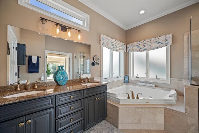 $1,375,000 | W332N6211 County Rd C, Merton, WI 53058