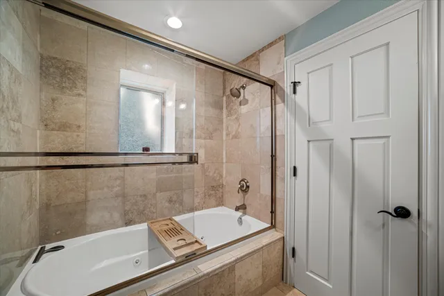 $1,375,000 | W332N6211 County Rd C, Merton, WI 53058