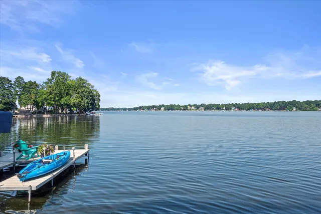 $1,375,000 | W332N6211 County Rd C, Merton, WI 53058