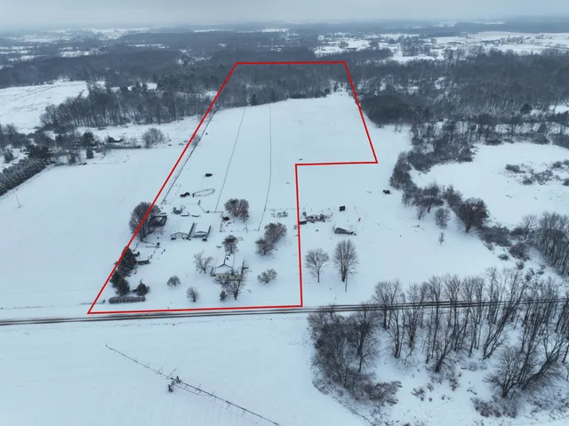 $550,000 | 4273 West 80th Street, Fremont, MI 49412