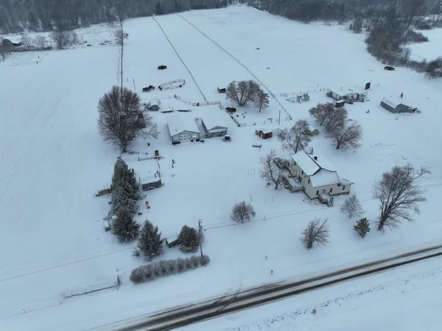 $550,000 | 4273 West 80th Street, Fremont, MI 49412