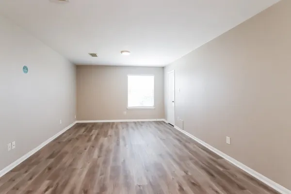 $2,185 | 7931 Evergreen Terrace Lane, Houston, TX 77040