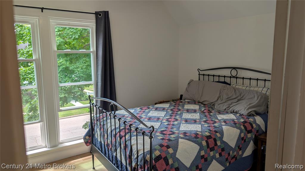 301 Mill Street Flushing, MI 48433 - Photo 17 of 33