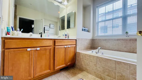 $2,950 | 4426 A Beechstone Lane, Fairfax, VA 22033