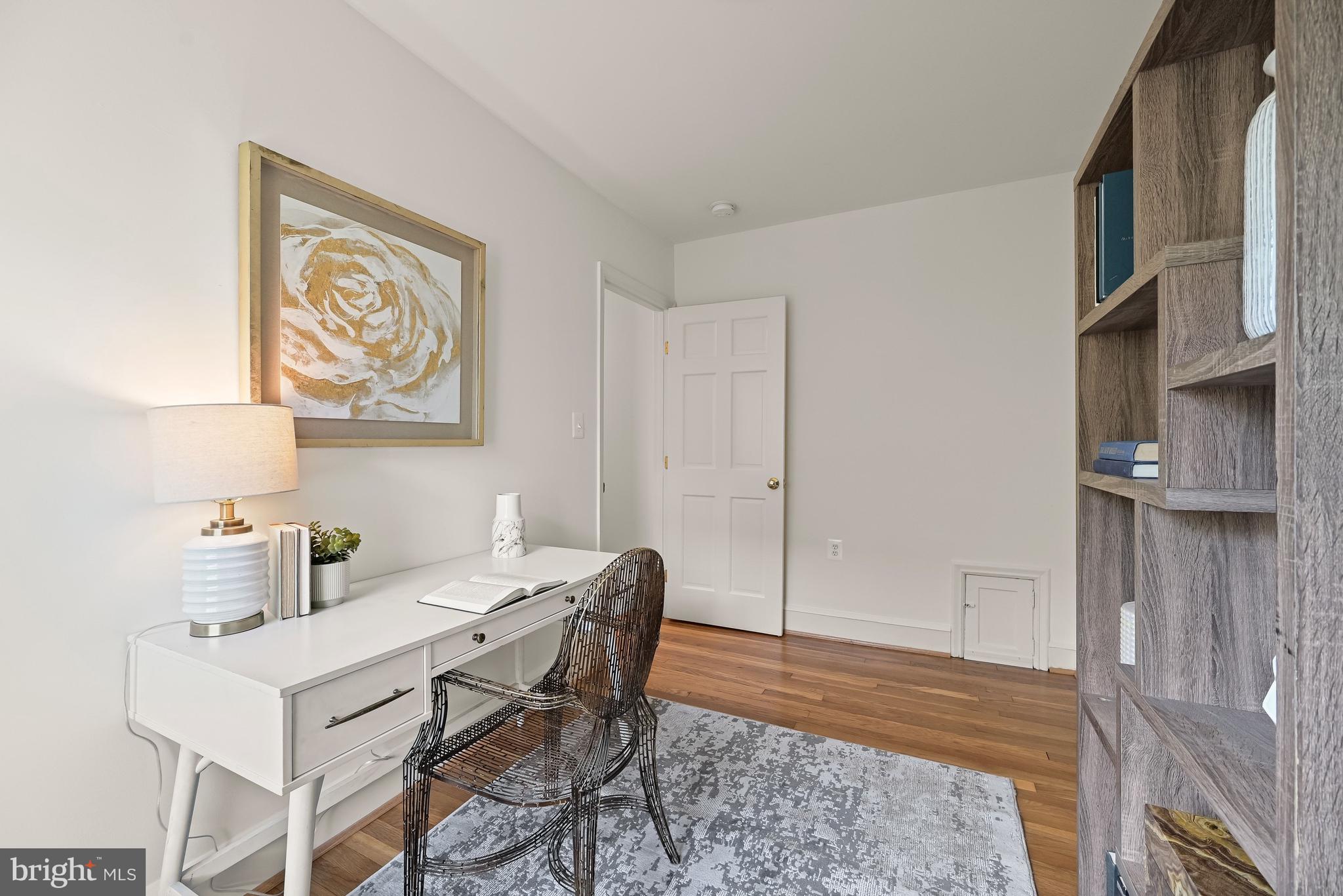 3527 R Street Northwest Washington, DC 20007 - Photo 22 of 31 Upper level bedroom 4