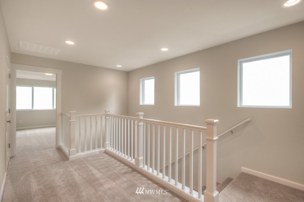 19 211th Street Southeast, Unit P12 Bothell, WA 98021 - Photo 10 of 23